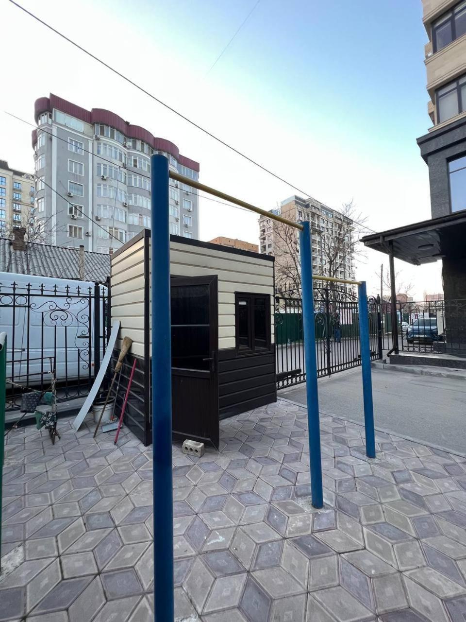 Apartments "Harmony" On Sydykova St 156А Bishkek Exterior foto