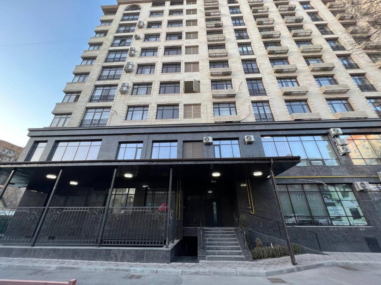 Apartments "Harmony" On Sydykova St 156А Bishkek Exterior foto