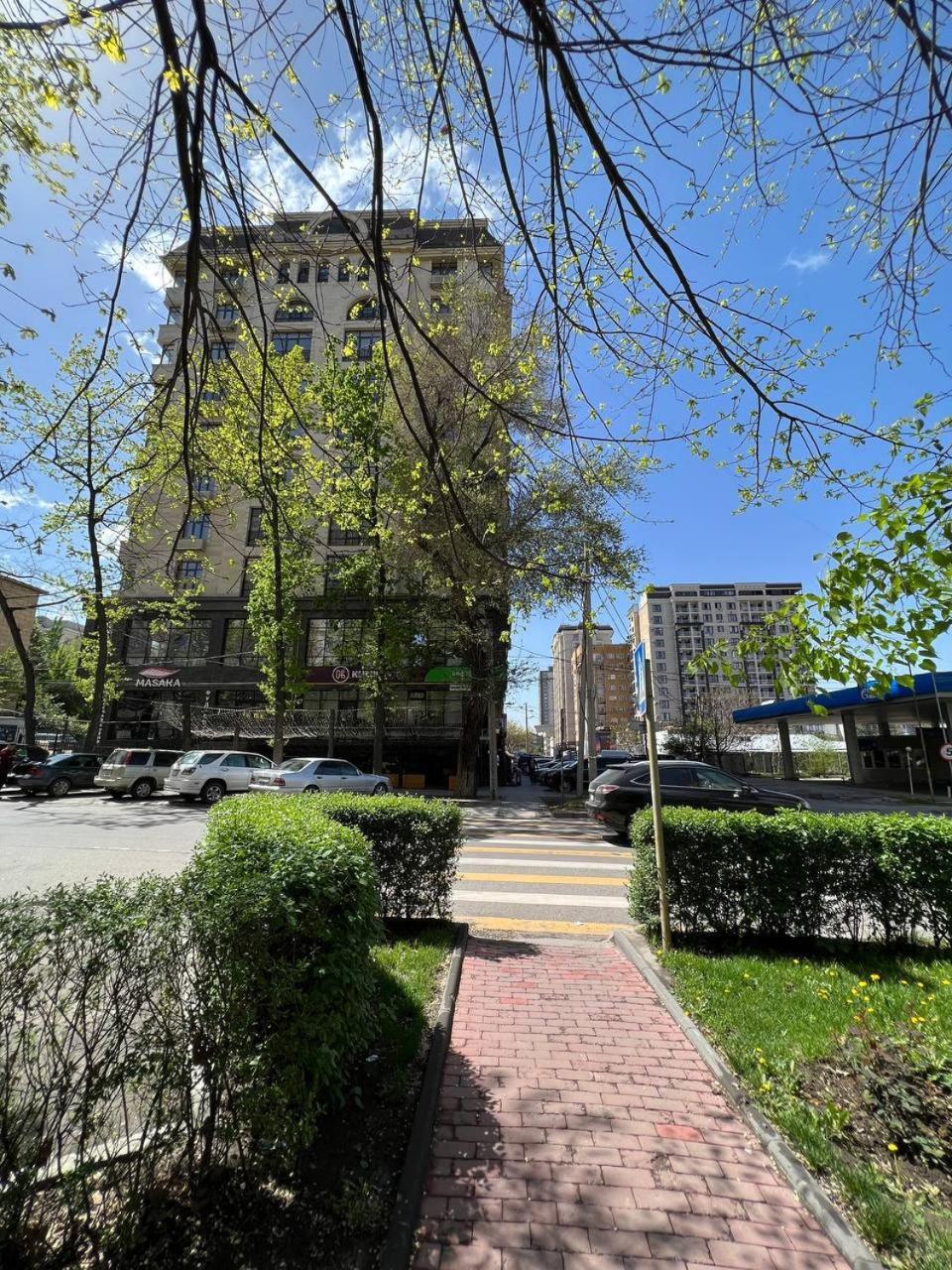 Apartments "Harmony" On Sydykova St 156А Bishkek Exterior foto