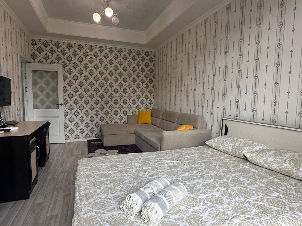 Apartments "Harmony" On Sydykova St 156А Bishkek Exterior foto